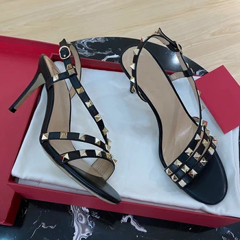 

Sexy High Heels 8cm Rivet Sandals Summer Brand Design Round Toe Women Shoes Solid Fashion Female Sandals
