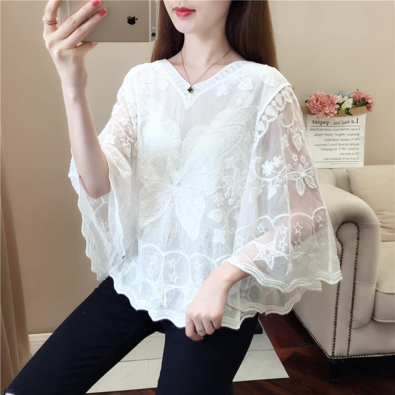 2019 Mulheres Da Moda Топы повседневные Roupas Femininas Luva quarttos Batwing Manga Com Decote Em V Oco Rendas Blusa |