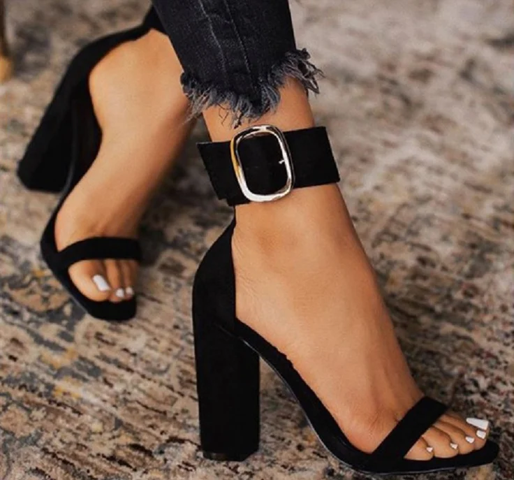 womens black ankle strap sandals