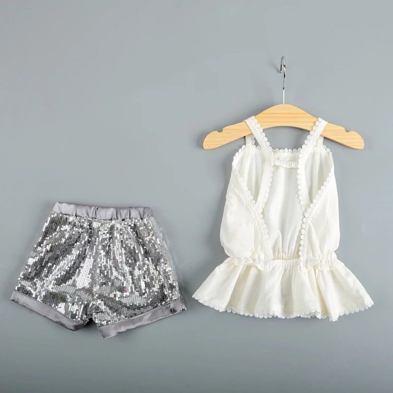 

2022 Casual Suit Clothing Set Kids Clothes Summer Sleeveless Backless Top+Shiny Shorts 2Pcs Girl Set Party Clothes