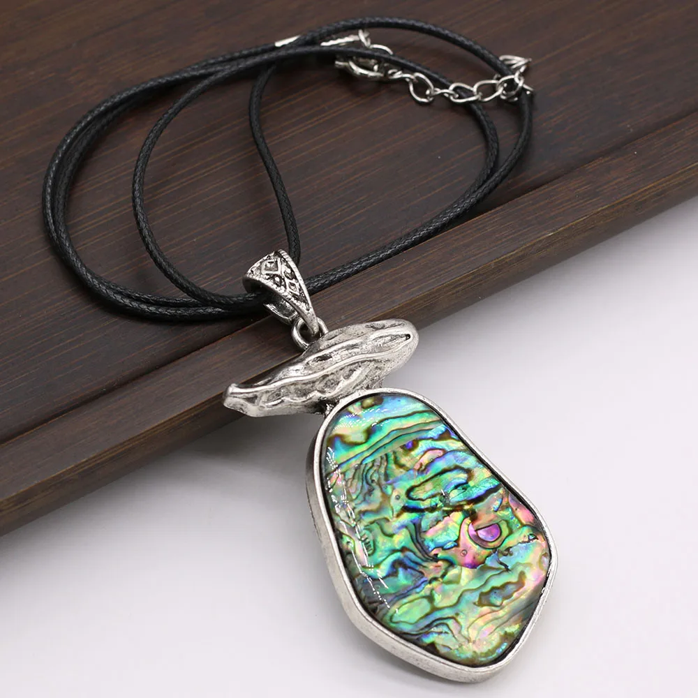 

4PCS Wholesale Natural Abalone Shell Irregular Pendant Necklace High Quality For Woman Jewelry Accessories Ornament Gift