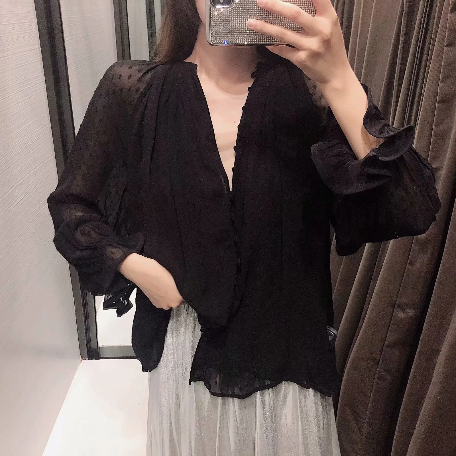  new women fashion v neck single buckles black chiffon Shirt blouses women lantern sleeve femininas 