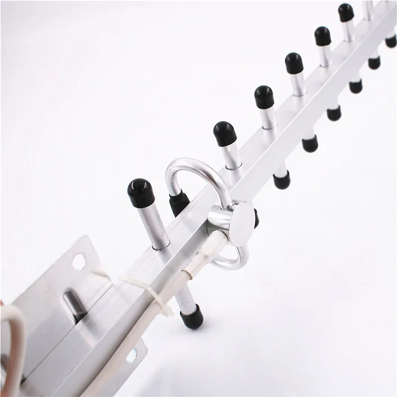 Наружная антенна 4G LTE antena 3g 1800MHz направленный Yagi antenne 2100MHz 13dBi SMA male для роутеров или мобильных ускорителей сигнала