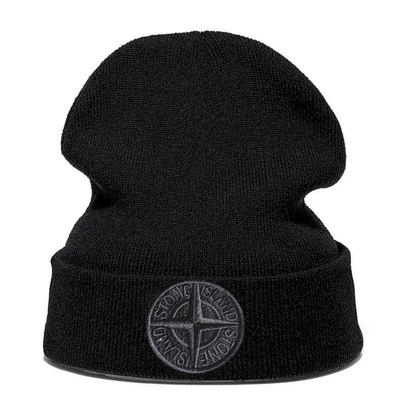 Winter hats for men women skullcap Cross logo embroidery knitted cap Outdoor Bonnet Skiing Hat soft warm Casual men Beanie cap