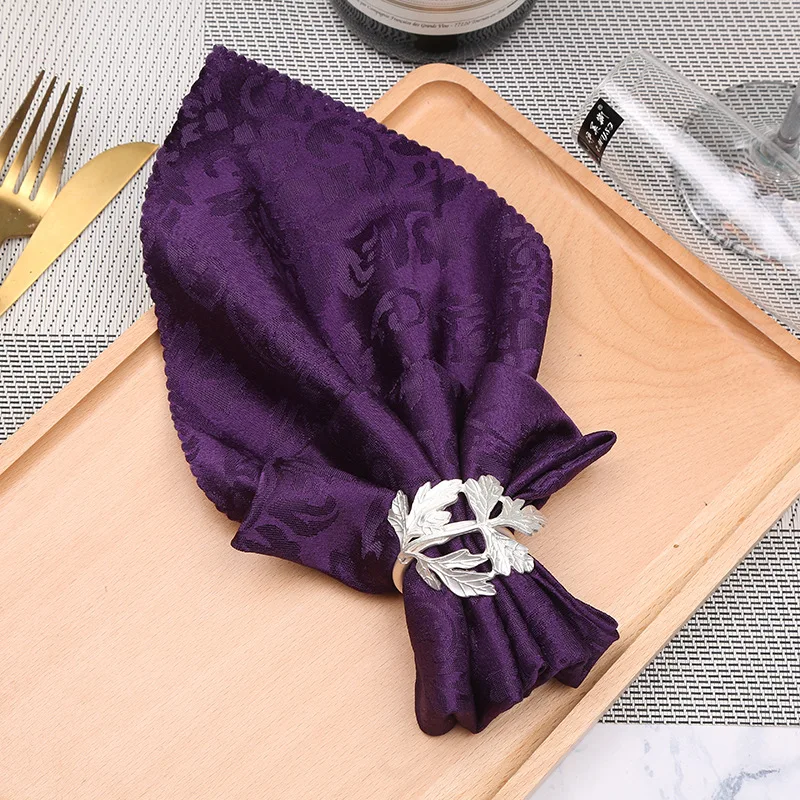 10162487732_834596960