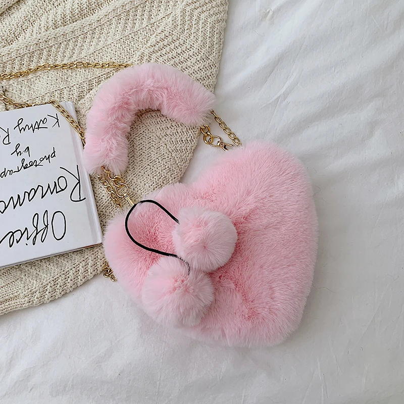 

Sweet Girl Heart shaped Tote bag 2019 Winter New High Quality Soft Plush Women's Designer Handbag Chain Shoulder Messenger Bag