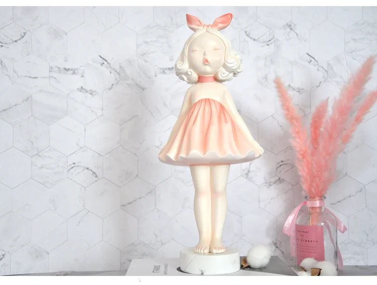 Nordic Angel beautiful girl decorations home table resin decoration accessories modern small lovely kiss and best gift statue