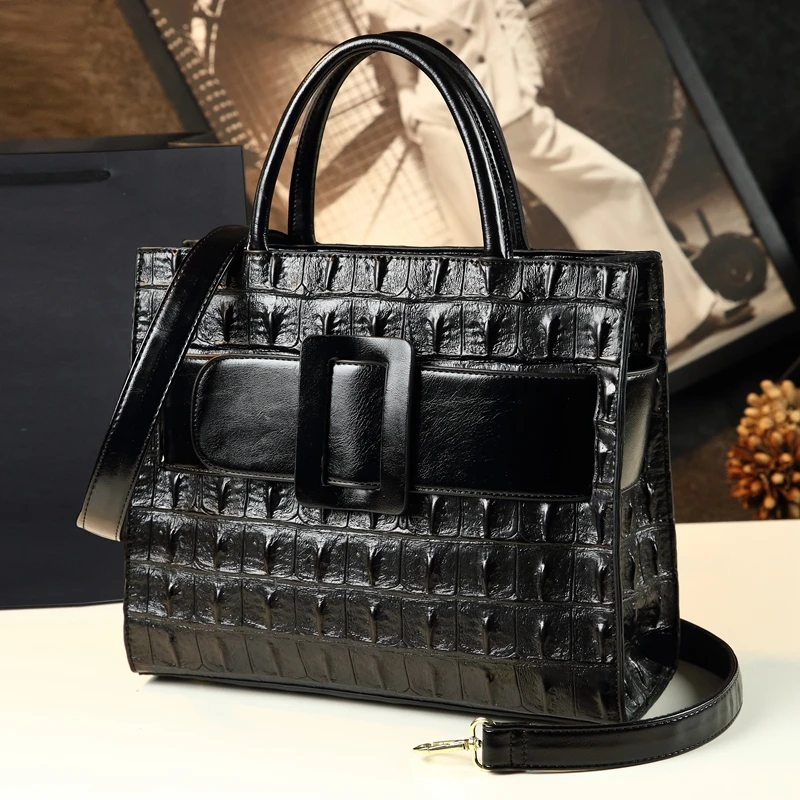 Новые сумочки с текстурой пряжки ремня украшения Модные женские сумки из спилка дизайнерские сумки через плечо с крокодиловым узором - Цвет: Black