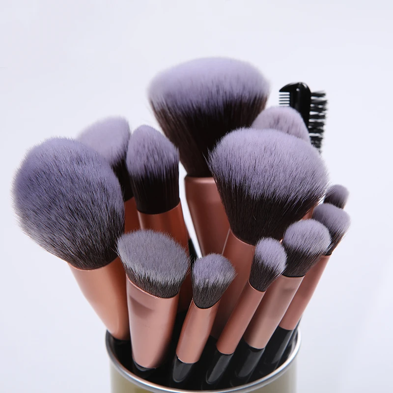 

2020 new product release 16 high-quality soft brown synthetic eyeshadow box eyeliner beginner makeup kit makeup brush 
