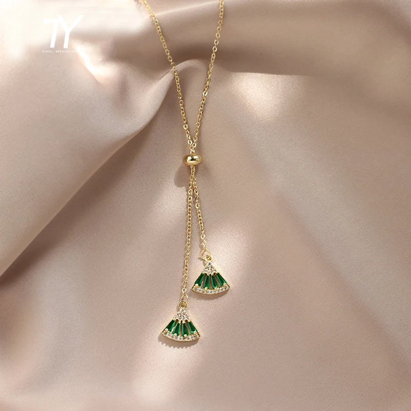2021 New Classic Green Crystal Fan Pendant Necklace For Woman Fashion Korean Jewelry Party Girl's Sexy Collar Chain Necklace