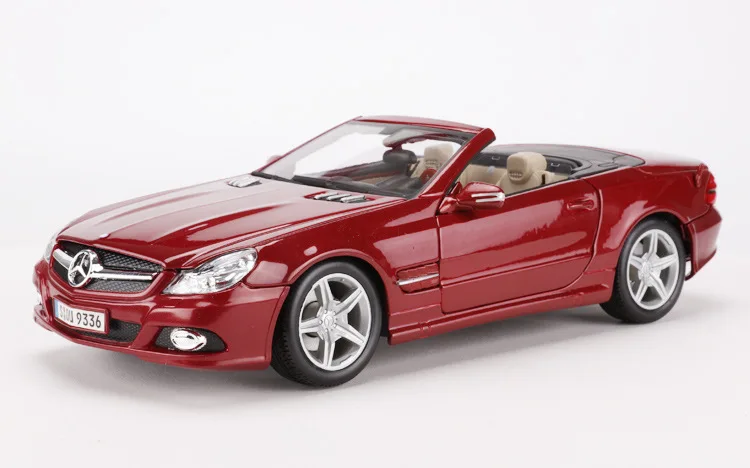 Maisto 1: 18 Mercedes Benz SL550 Модель брелок для автомобильных ключей, модель игрушка модель статический украшения