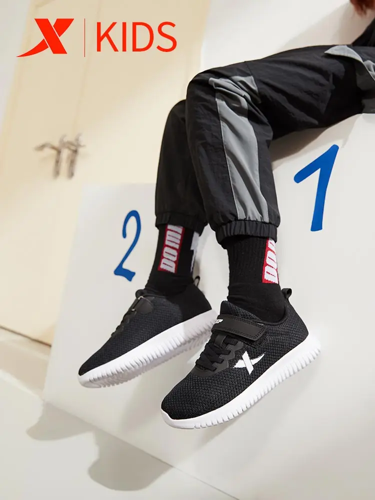 Xtep Boys Fashion Breathable Sneaker Kids Casual Velcro Sport Shoes Children Comfortable Running Shoe Black White 680115119519