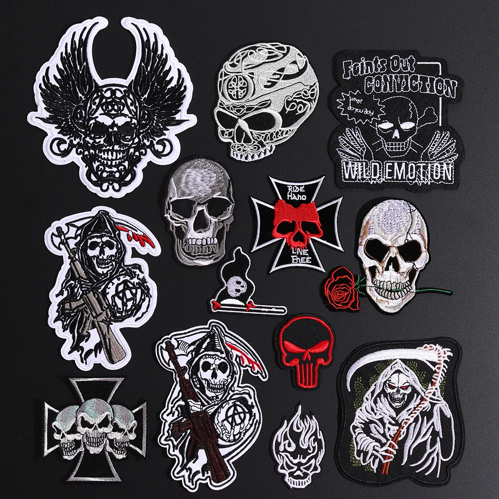 

Fine Human skeleton Patches for Clothes Coat Jeans Decor Iron On Skull Appliques 3D Diy Punk Style Bikers Coat Jeans Hat Badges