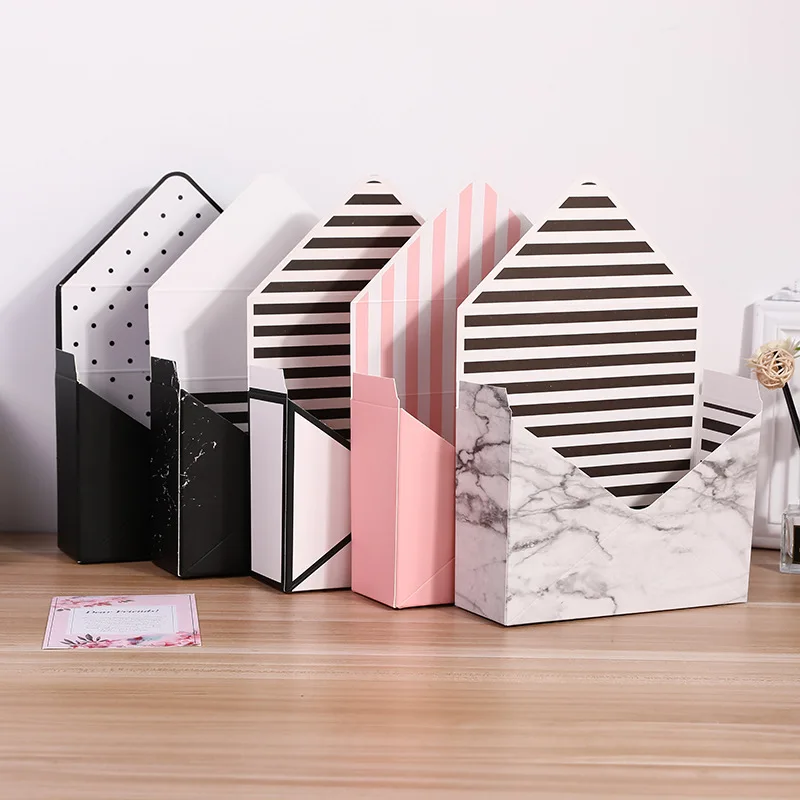 

Bouquet Box Gift Bags Portable Romantic Envelope Stripe Dot Holder Florist Pack Boxes Flower Shop Wrapping Supplies 10pcs/lot