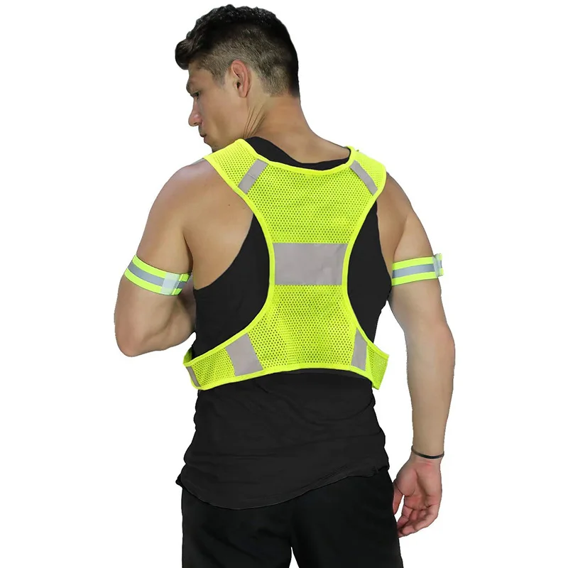 Adjustable Strap Breathable Lightweight Safety Vest 360&deg; High Visibility Jogging Cycling Walking Reflective Night Running Vest