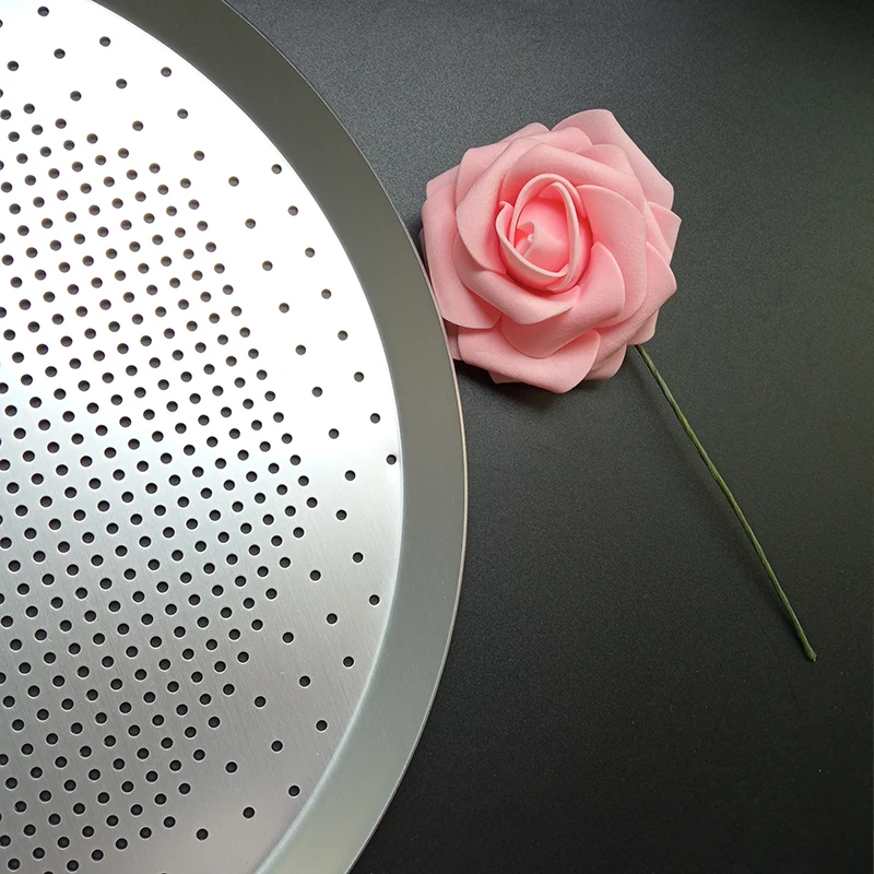 Description Picture 6 of itemNonstick Round Pizza Plate Pan Baking Mould Pizza Stones Pizza Pan Kitchen Bakeware Baking Tools Pizza Screen Pan 12 Inch