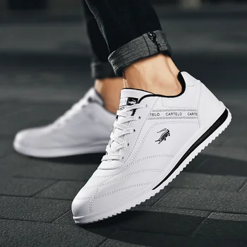 

Autumn men's shoes 2020 new forrest shoes sports casual flat white shoes Korean trend wild shoes travel shoes running shoes