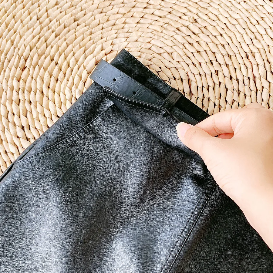 Autumn Black Faux Leather Midi Pencil Skirts with Belt Front Split Retro Slim Temperament Knee Length OL PU Leather Skirts