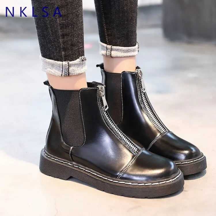 

NKLSA 2019 New Fashion European Style Black Ankle Boots Flats Round Toe Black Zip Boots PU Leather Boots Woman Shoes