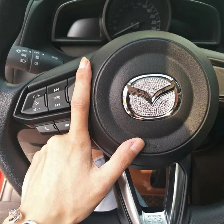 Применимое рулевое колесо с инкрустацией стразами Mercedes Volkswagen Honda для Toyota Infiniti рулевое колесо декоративная маркировка салона автомобиля