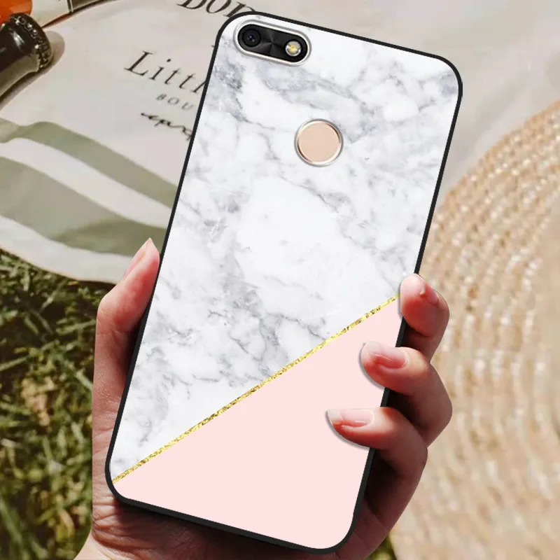 Huawei P Smart 5.65-inch TPU Soft Silicone Cute Wolf Back Cover Case