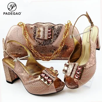 

2020 Peach Color Latest Comfortable Shoes and Bags Set African Lady Shoes and Matching Bags Women Rhinestone Wedding Shoes