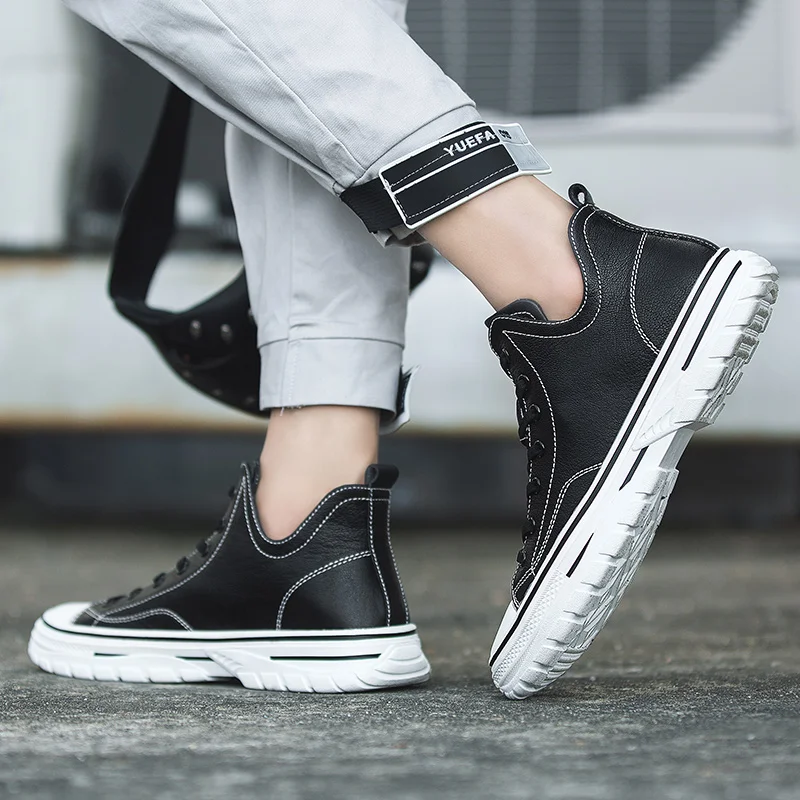 Fashion White Sneakers Men Breathable Leather Casual Shoes For Men Comfortable Flat Shoes Men Footwear Korean version Shoes