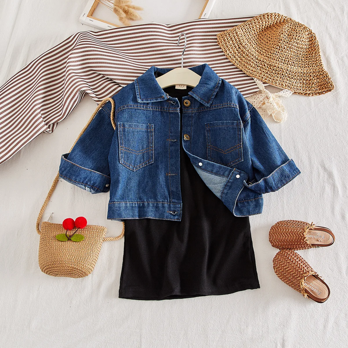 

2019 Spring And Autumn New Style Set Medium-small Girls Baby Long Base Shirt + Children Jeans Coat P8600