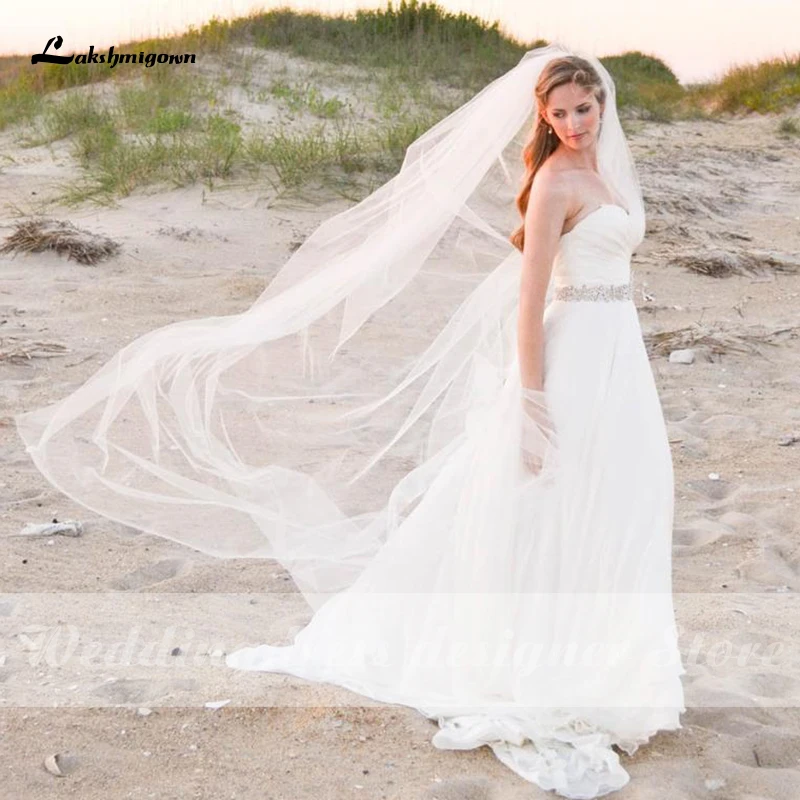 Cheap Waltz Veil Cut Edge White Long Bridal Veils One Layer Wedding Veils with Comb Vintage Bridal Wedding Party Veils