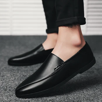 

2019 Shoes Men Slip on Casual Men Loafers Outdoor Mens Moccasins Shoes Genuine Leather Handmade Hih Quality Men's Flats Shoes