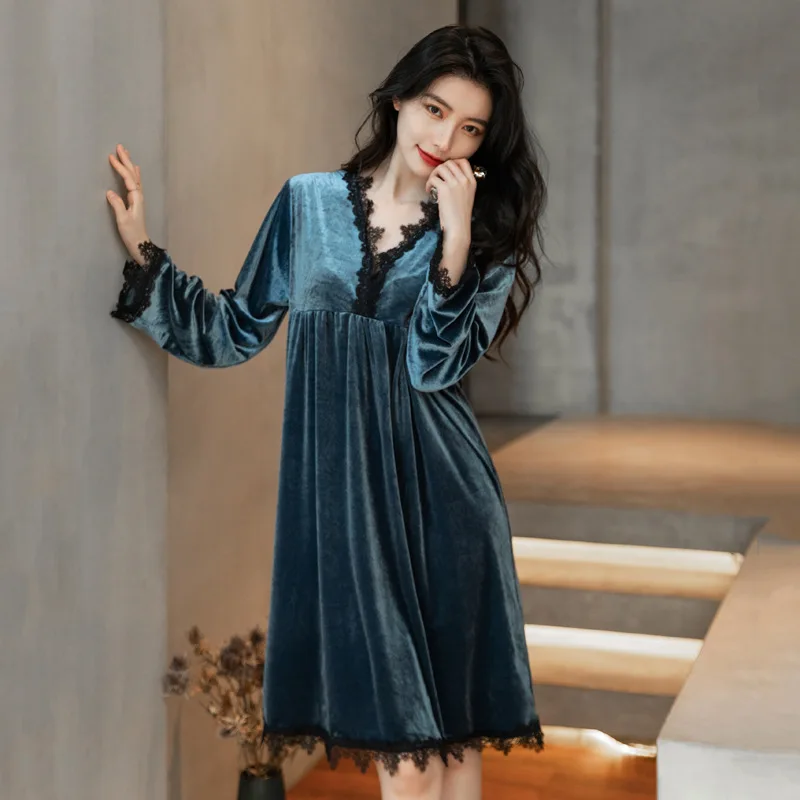 

Spring Loose Leisure Warm Velvet Nightdress Long Sleeve Sleepwear Lace Trim V-Neck Velour Nightgown For Women