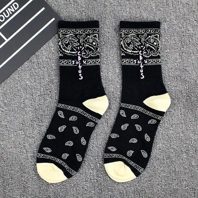 Street fashion creative Travis Scott socks interesting design pattern hip hop men socks happy novelty crew men socks 14