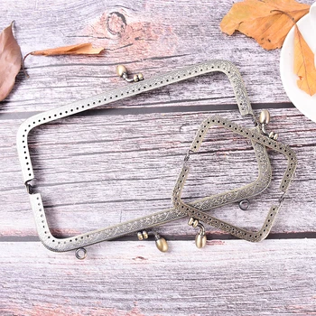 

Bronze DIY Purse Handbag Handle Coin Bag Metal Kiss Clasp Lock Frame Handle