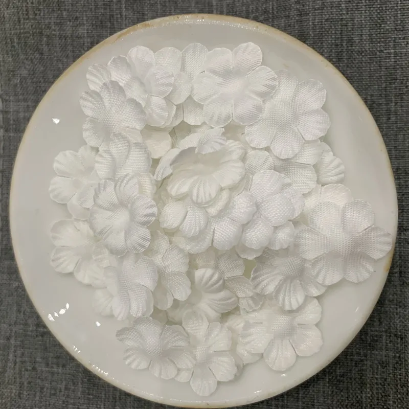 200 Stück künstliche Blütenblätter, Mini-Rosenblätter, gefälschte Blumen, Hochzeit, Heimdekoration, DIY, Sammelalbum, Kartenhandwerk, Satin-Blumenapplikation 139 – Detail 5
