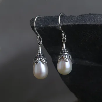 

Restoring Ancient Ways Do Old Leaves Inlaid Natural Pearl Earrings Lady Temperament Joker Fine Earrings Wholesale