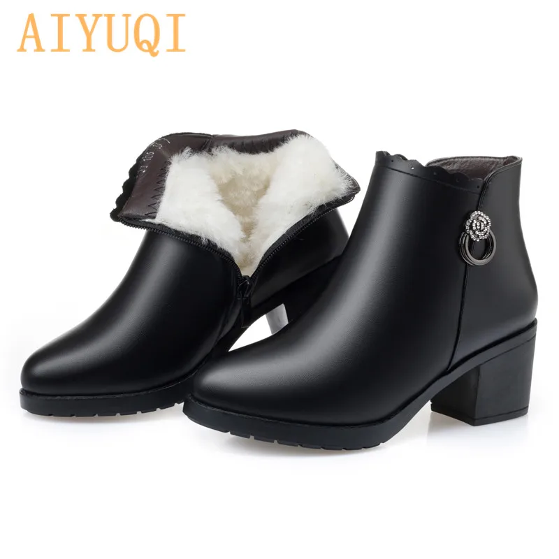 AIYUQI/новые зимние шерстяные женские ботинки из натуральной кожи; женские ботильоны; теплые женские зимние ботинки на высоком каблуке; большие размеры 41, 42, 43 - Цвет: Back  wool