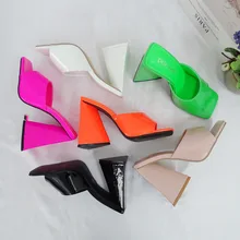 

LTARTA Summer High-heeled Slippers Women Casual Outdoor Wear Patent Leather Square Toe Shoes Thick Heel Open-toe Sandals ZL