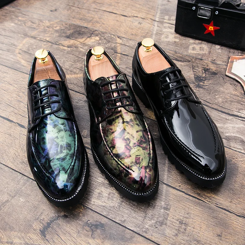 

Camouflage Tide Male Sharp Light Leather Shoes England Business Affairs Step In Set Foot Personality Male Shoes