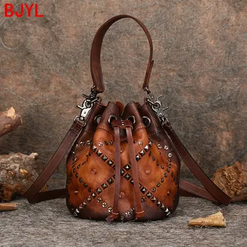 

2020 New rivet retro leather small handbag women shoulder messenger bag female slung original handmade soft leather bucket bags