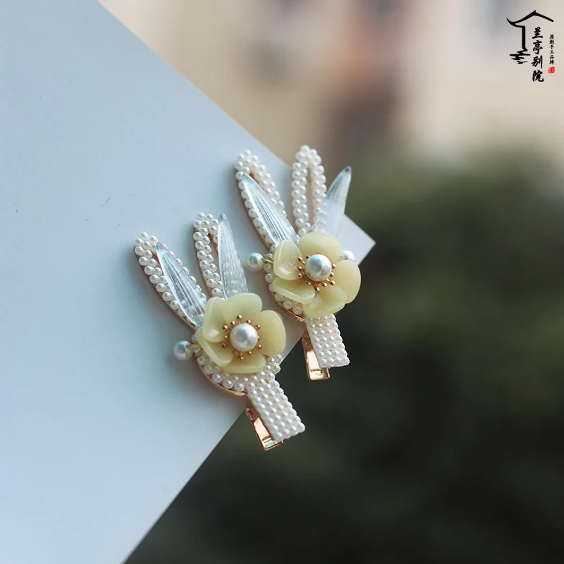 E rabbit clip 2pcs Китайский Праздник середины осени специальная серия оригинальные украшения для волос ручной работы с Луной, кроликом и ароматами элементы тематические аксессуары для волос - Цвет: E rabbit clip 2pcs