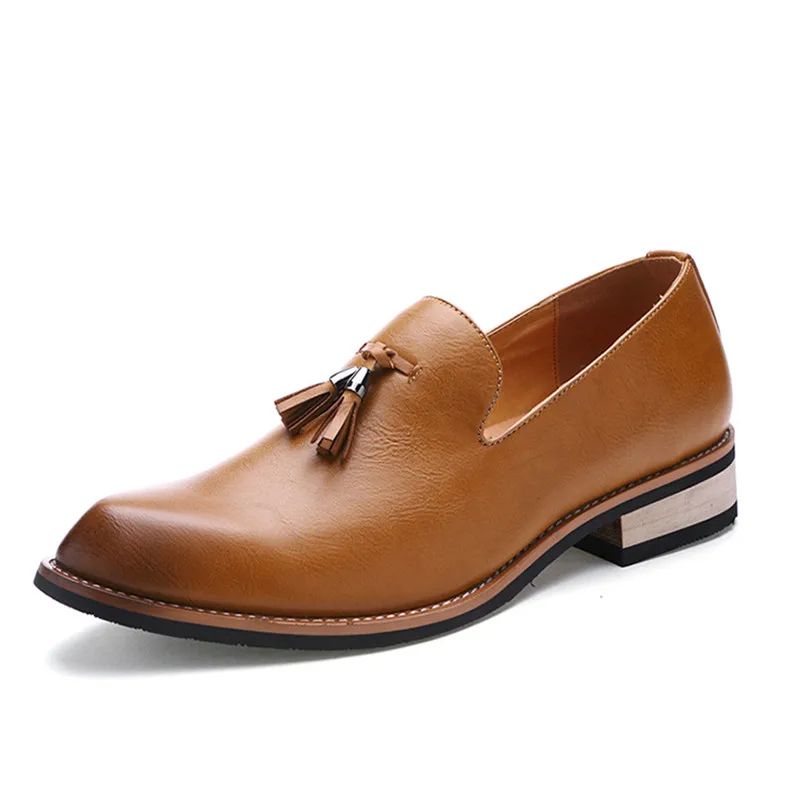 Marca de lujo ПУ puntiagudos zapatos de negocios броги hombres vestido повседневные zapatos de goma suave zapatos de boda transpirabl