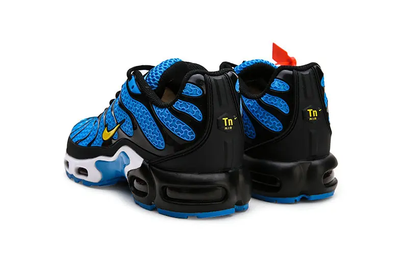 NIKE AIR MAX PLUS TN дышащая Спортивная обувь для мужчин на шнуровке на платформе из материала KPU для тенниса 40-45