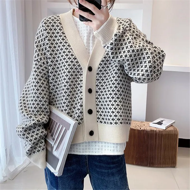 

Korean Style Plaid Knitted Sweaters Women Vintage Autumn Winter Casual Loose V Neck Long Sleeve Cardigans Fashion Outwear Femme