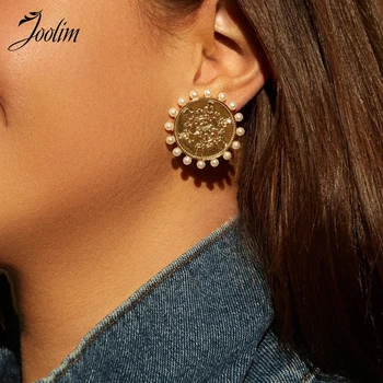 

Joolim Gold Color Pearl Stud Earring Round Eearring