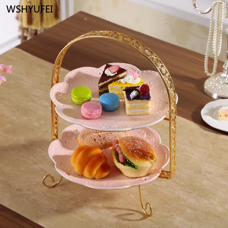 

Direct sales new garden romantic ceramic high-grade two-layer butterfly embossed hollow fruit cake dessert jewelry storage tray
