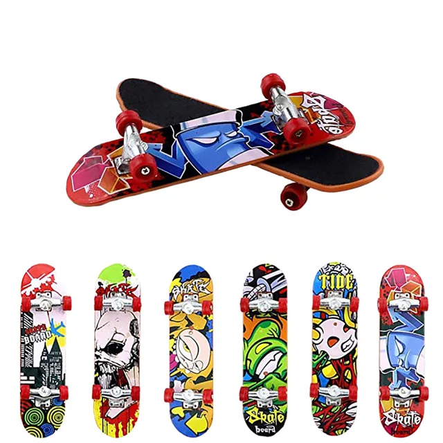 1PC Plastic Mini Skate Finger Skateboarding Fingerboard Novelty Gag Toys For Boys Children Skateboard Finger Board Gifts Toy 4
