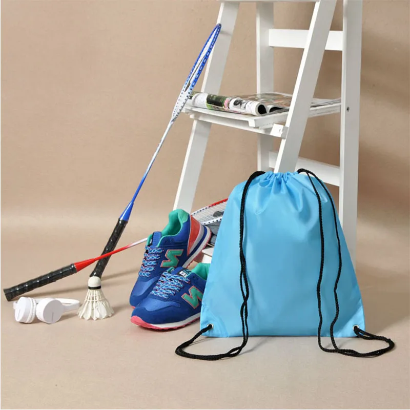 Сумка для хранения в тренажерном зале нейлоновый рюкзак для верховой езды на шнурке водонепроницаемая одежда для маленьких детей игрушки для путешествий белье для стирки косметичка - Цвет: Небесно-голубой