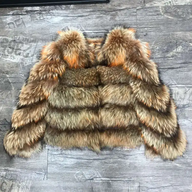 НОВЫЕ куртки из натурального меха, Женское пальто из натурального меха енота