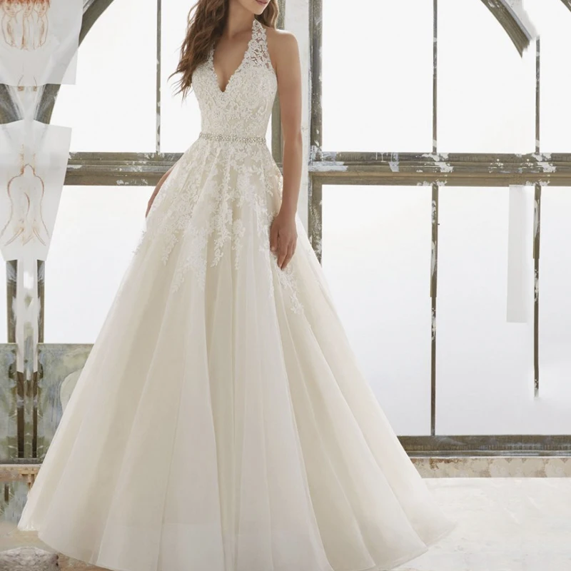 

2019 Wedding Dress Halter Appliqued wih Lace Sexy Bride Dress A-Line Backless Wedding Gown