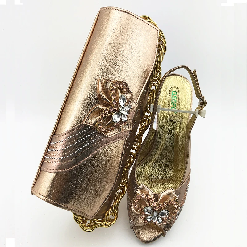MM1108 CHAMPAGNE-1